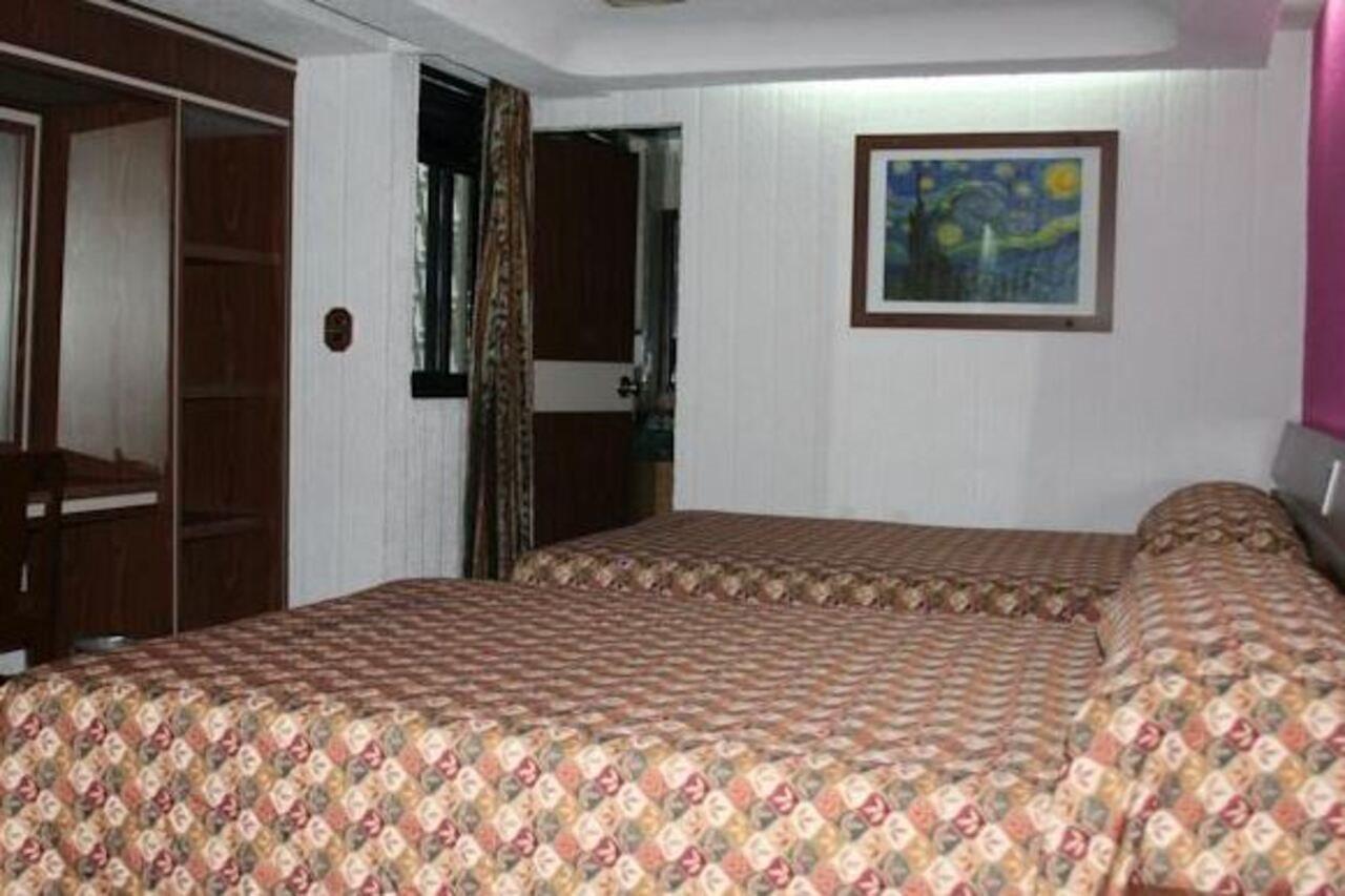 Hotel Bonampak เม็กซิโกซิตี้ ภายนอก รูปภาพ
